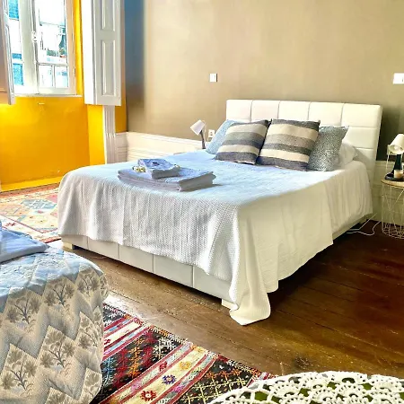 Casa de hóspedes The Yellow House 2*